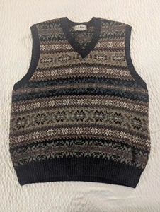 L.L. Bean Size L Earth Tones Mens 100% Wool Printed Sweater Vest Scotland - Picture 1 of 4