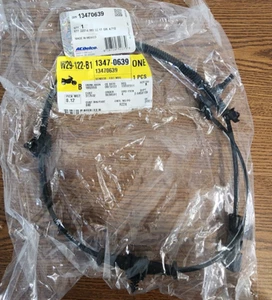 Genuine GM Front Wheel Speed Sensor 13470639 OEM NEW - Picture 1 of 5