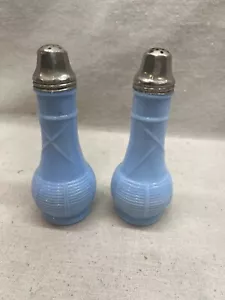 Vintage Jeannette Blue Delphite Milk Glass Salt & Pepper Shakers with Lids - Picture 1 of 4