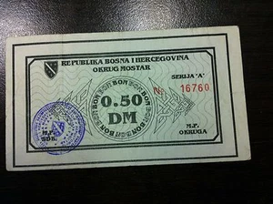  EXTRA RARRE - BOSNIA-0,50 DM-German-Mark-ND1992 -REGION MOSTAR - STAMP ! - Picture 1 of 2