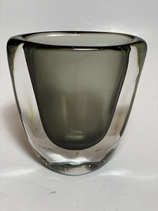 Small Orrefors Nils Landberg glass vase, Swedish 1950s - Picture 1 of 8