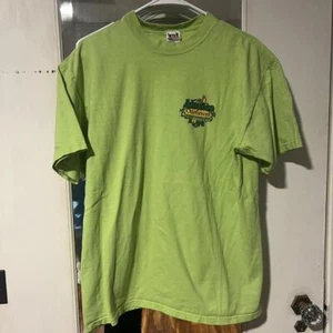 Camiseta verde Amazon Outfitters Jesús - Imagen 1 de 3