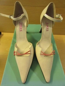 *LOOK* NEW & Unworn Ladies Ivory JONES THE BOOTMAKER Strappy Stiletto Shoes UK 6 - Picture 1 of 7