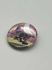 1" 2006 Comic Con Wile E. Coyote Button Pin Looney Tunes - Picture 1 of 4