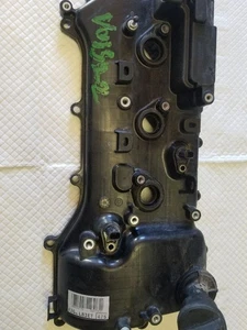 17 18 19 20 TOYOTA SIENNA DRIVER LEFT FRONT VALVE COVER OEM 3.5L - Picture 1 of 12