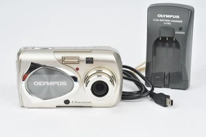 Olympus μ [mju:] 410 Digital 4MP Kompakt Digitalkamera mit XD Karte - getestet - Bild 1 von 12