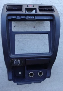 *FAIR* 1999-2002 TOYOTA 4RUNNER SR5 Radio Bezel W/ Vents Hazard Switch OEM - Foto 1 di 9