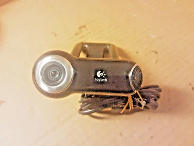 Logitech QuickCam Pro 9000 USB 2.0 Webcam 2MP 1600 x 1200 Tested Working - Image 1 of 4