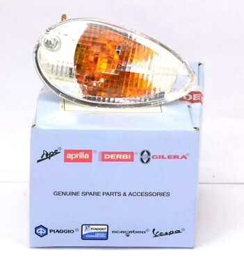 LAMPEGGIATORE ANTERIORE DESTRO ARANCIO ORIGINALE PIAGGIO LIBERTY 125/150 LEADER - Immagine 1 di 3
