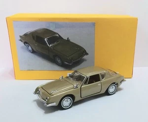 Mint Rare Boxed Franklin Mint Studebaker Avanti 2 Door Sedan   1/43  - Picture 1 of 6