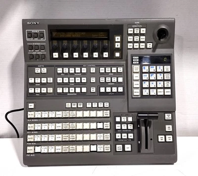 索尼 BKDS-2010 数字视频切换器控制面板接口 - 已电源测试 — 第 1/4 张图片