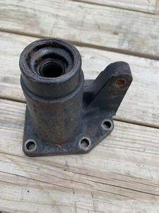 M807503 John Deere 4010 4100 4110 4115 2320 2520 Front Driveshaft Axle Housing - Picture 1 of 4