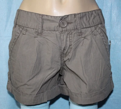 NEW Aeropostale Birch Brown Cotton Cargo Shorts Size 0 See Measurements* - Image 1 of 4