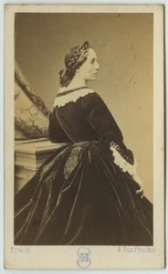 CDV um 1870 Erwin, Paris. Die Sängerin Léontine de Maësen (Theater Lyrique). - Bild 1 von 2