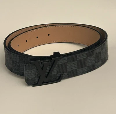 Cinturón Damier Grafito LOUIS VUITTON "INITIALS", Talla 42/10, Hebilla Metal Negro Foto 1 de 4