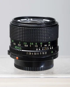 Canon 35mm F2.0 NFD Wide Angle Prime Lens - Picture 1 of 5