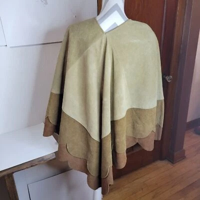 Womans Vintage 70s Suede Scallop bottom Pullover Poncho No tags 3 tone Brown - Image 1 of 4