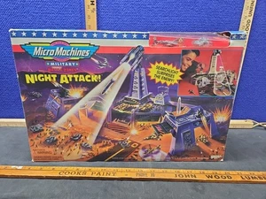 Micro Machines 1995 - Military - Guardian Night Attack - Neu Vintage - Bild 1 von 24