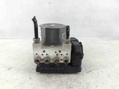 2016-2016 Chevrolet Colorado Abs Pump Control Module BB9TN - Image 1 of 4