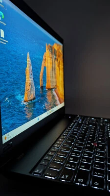 Windows 11 Lenovo Thinkpad T580 15,6" i7-8550U , 1TB SSD , 32GB RAM USB-C LTE B - Bild 1 von 4