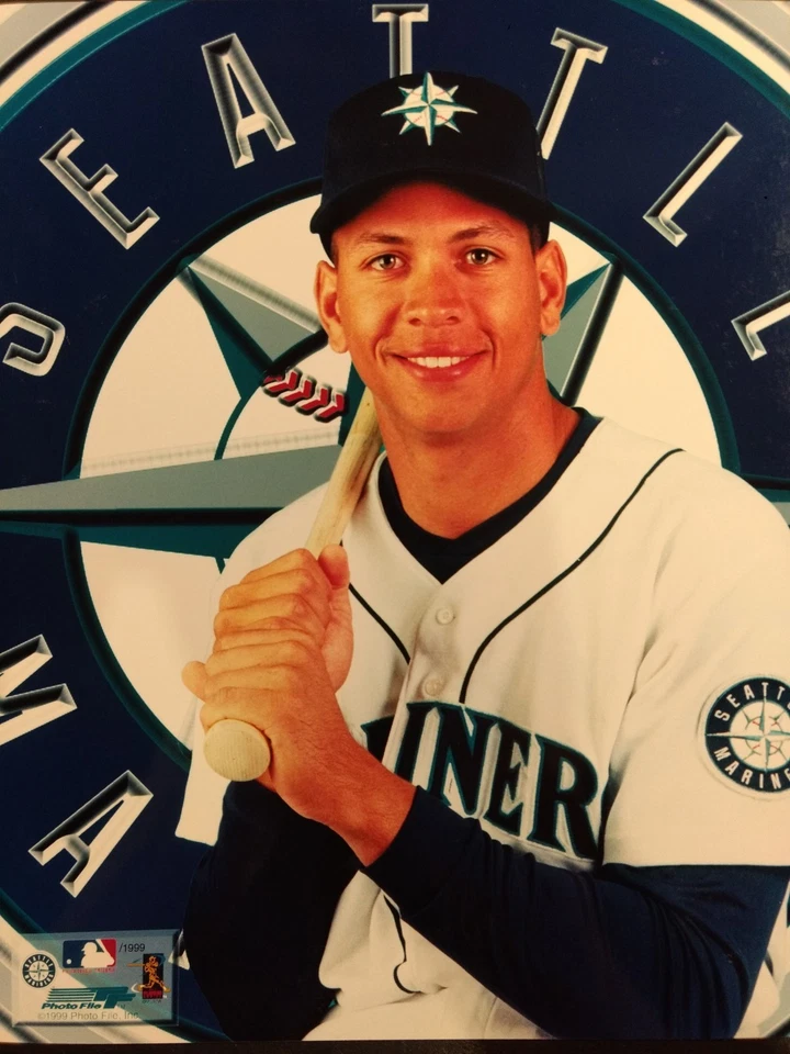 ALEX RODRIGUEZ 1999 STUDIO LOGO 8x10 PHOTO  Seattle Mariners - Image 1 of 1