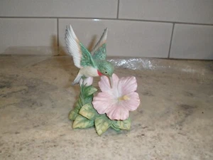 VINTAGE HOMCO HUMMINGBIRD 1429 FLOWER FIGURINE - Picture 1 of 6