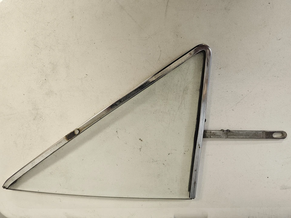  Conjunto de ventana de ventilación para camioneta Chevy&GMC 1967-1972 -  Foto 1 de 4