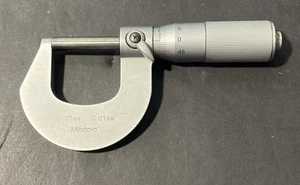 Mitutoyo 5004232 Outside Micrometer 0-25mm 0.01mm Carbide Tips Machinist Used - Picture 1 of 4