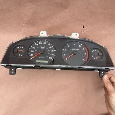 Velocímetro Nissan Frontier 1999 2000 cuadro de instrumentos 24810-9z075 millas sin conocer Foto 1 de 4
