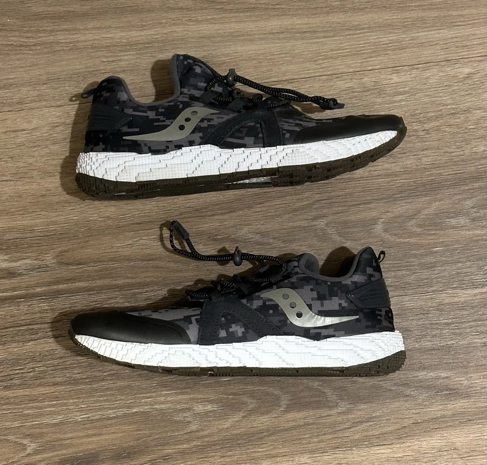 Saucony S-Voxel 9000, Camuflagem Cinza, Meninos Tamanho 5 - Imagem 1 de 4