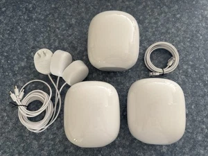 Google Nest WiFi Pro - 6E - Home Wi-Fi System - Mesh Router - 3 Pack - Snow - Photo 1/3