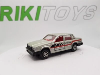 Volvo 760 GLE Majorette 1/64 - Immagine 1 di 3