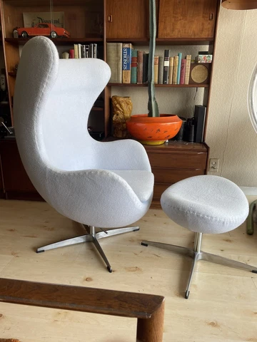 Authentic Vintage  Mid Century Modern  Arne Jacobsen Egg Chair And Ottoman Cover