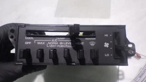 97 DODGE 2500 VAN CLIMATE Controller   - Picture 1 of 7
