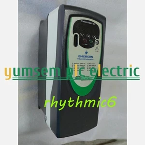 Used EMERSON SKCD200220 inverter single-phase 220V 2.2KW Fast FedEx or DHL - Bild 1 von 2