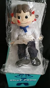 Fujiya Peko Doll Chef Model Ltd Ed Milky pubblicità promozionale mascotte premium - Foto 1 di 6