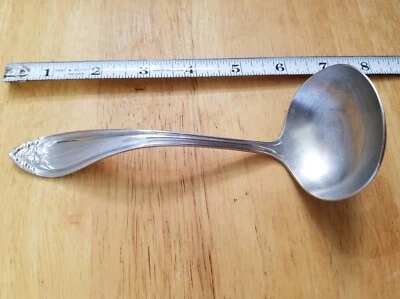 WM A ROGERS ANTIGUO 1910 PATRÓN GREYLOCK NÍQUEL PLATA SALSA CUCHARÓN  Foto 1 de 4
