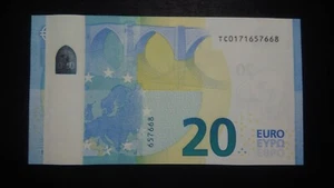 20 EURO BANKNOTE  P.22  ERROR DEFECT VERY RARE  UNC - Picture 1 of 2