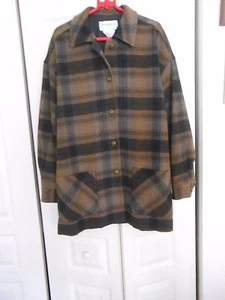 COLLECTIONS INTERNATIONALE--BROWNS/BEIGE/BLACK PLAID JACKET-MADE IN CANADA-LARGE - Picture 1 of 1