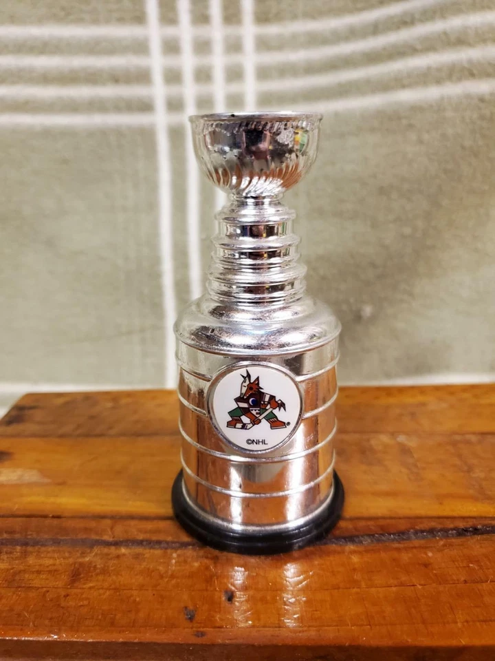 Vintage Labatt's Miniature Stanley Cup - ARIZONA COYOTES - Image 1 of 1