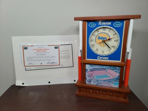 Florida Gators The Danbury Mint Desk Clock Certificate of Authenticity Football Cover