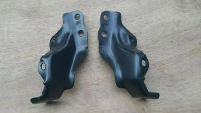 Soporte de parachoques delantero derecho+derecho apto para camioneta Toyota 2x2 1987-1988 (tipo 3 piezas) Foto 1 de 4