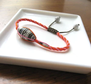 Chan Luu Bracelet Woven Wrap Woven Pink Orange Cord NWOT Artisan Bead Unworn - Imagen 1 de 8