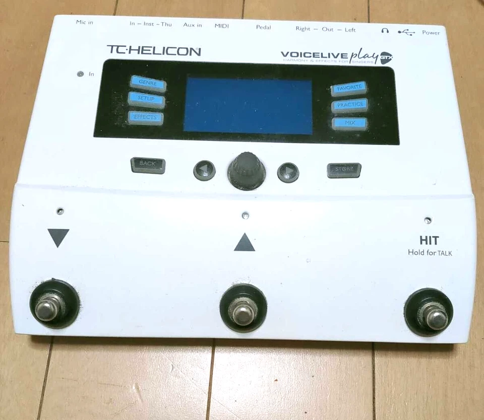 TC-Helicon VoiceLive Play GTX Vocal & Guitar Effects Processor Pedal Effector - Image 1 of 3