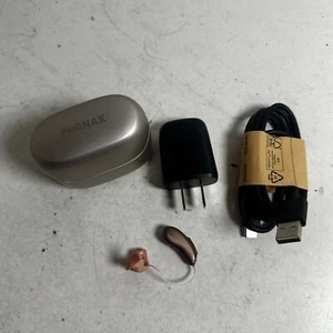 Phonak Audeo 0459 Hearing Aid RIGHT ONLY With Case Tested - Picture 1 of 15