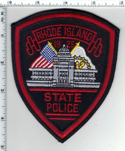 State Police (Rhode Island) 2nd Issue Wide Border Shoulder Patch - Picture 1 of 1