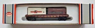Model Power 7022 N Santa Fe Scale Flat Car W/ 2 Cargo ATSF #933253 U105-16 - Image 1 of 4