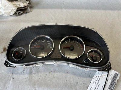 Medidor de velocímetro usado se adapta a: Jeep Wrangler Cluster 2016 200 KPH con información del vehículo Foto 1 de 4