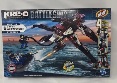 Kre-O 38955 Alien Strike Battleship Hasbro 4 Kreon Figures - Image 1 of 4