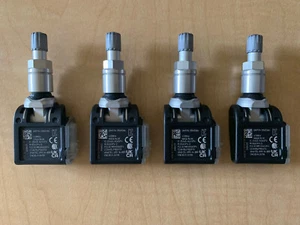 2020-2025 Chevy Silverado & GMC Sierra TPM Trailer P/N 86803857 Set of 4 Sensors - Picture 1 of 8